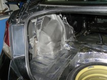 SUBARU LEGACY - шумоизоляция дверей, пола, арок и багажника автомобиля
