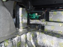 ВАЗ 2113 - шумоизоляция арок  автомобиля - второй слой